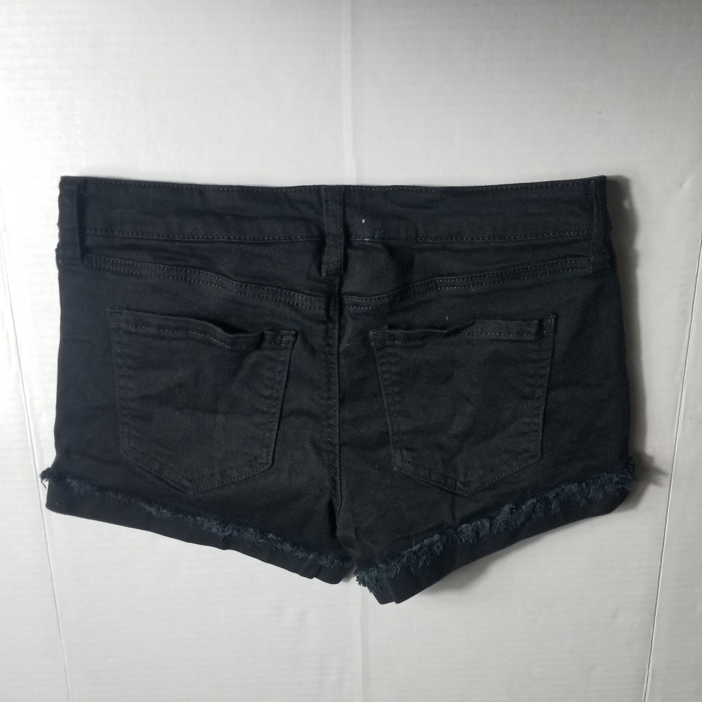 CELEBRITY PINK JUNIORS BLACK DISTRESSED JEAN SHORTS SIZE 7/28 - Picture 10 of 14